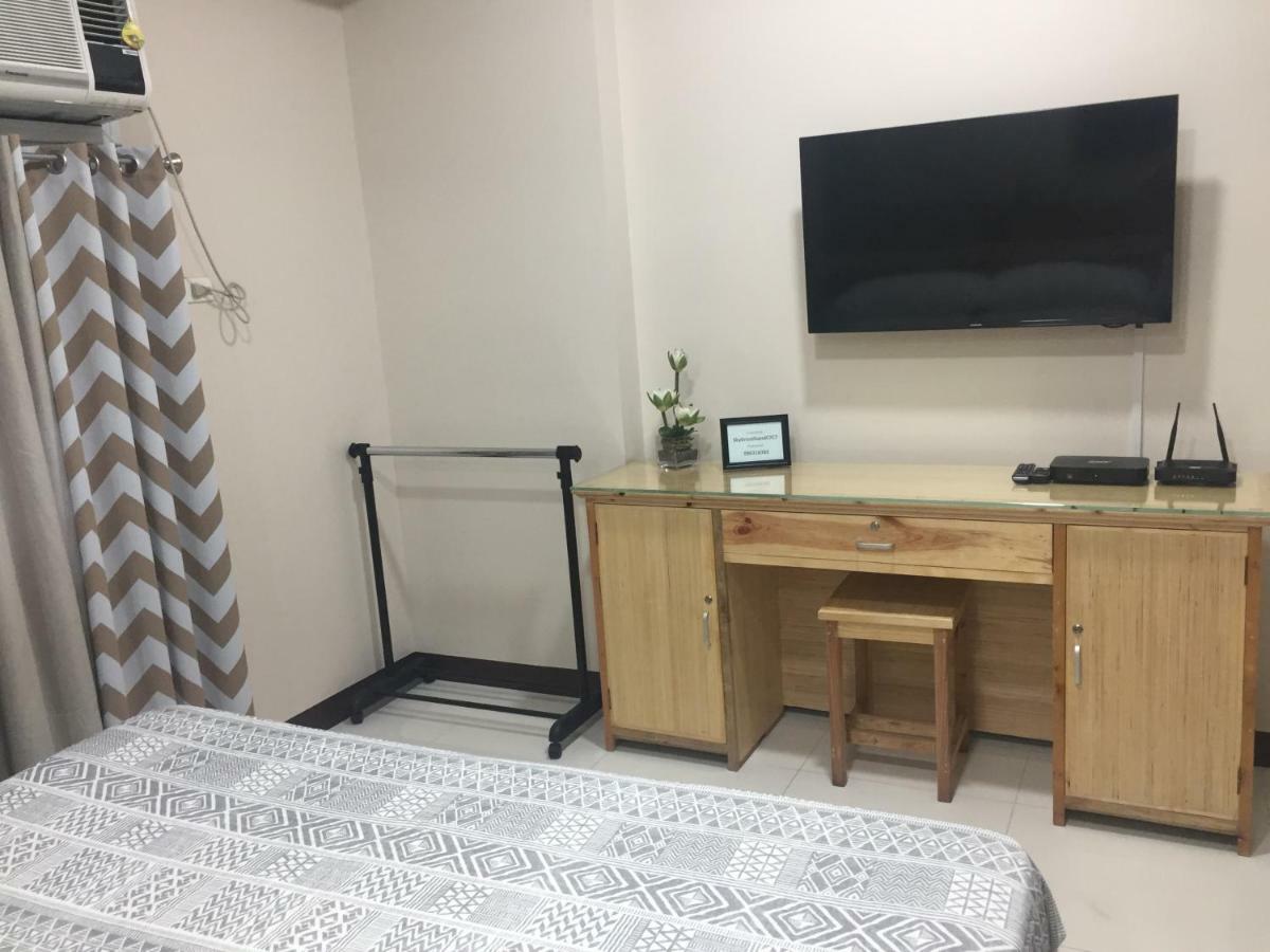 101 Newport Boulevard C1 Apartment Manila Bagian luar foto