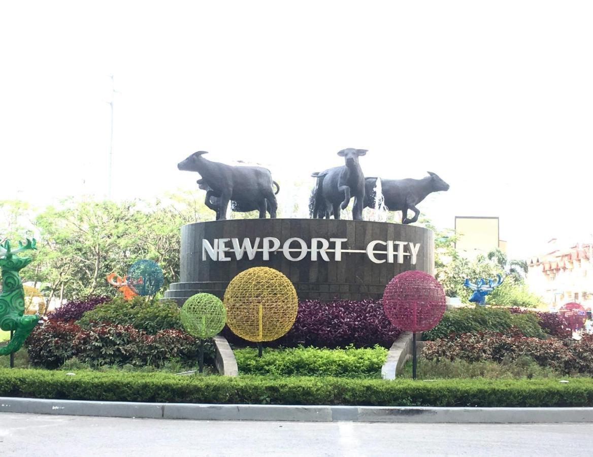 101 Newport Boulevard C1 Apartment Manila Bagian luar foto